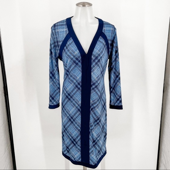 BCBG "Mayla" V-Neck Long Sleeve Jersey Dress - Picture 2 of 7